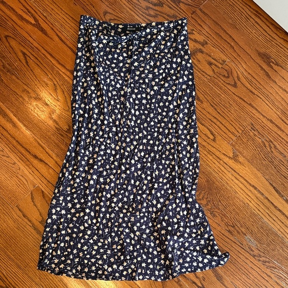 Floral Navy Blue Slip Skirt - Picture 1 of 2